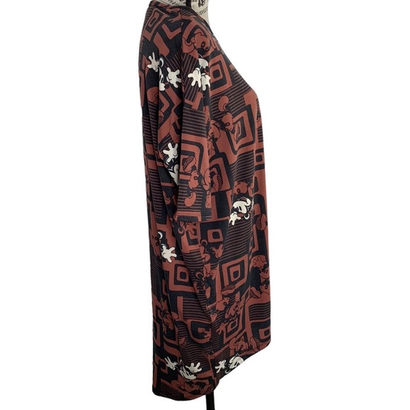 LuLaRoe Disney Mickey Mouse Hi low Blouse women’s small, oversized New With Tags - Picture 6 of 11